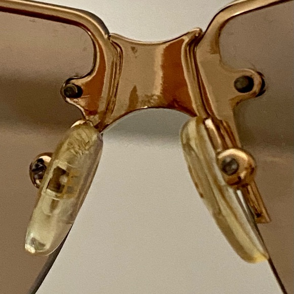 Vintage FENDI (Authentic) Sunglasses SL7463 Vintage FENDI (Authentic) Sunglasses SL7463 main image 4